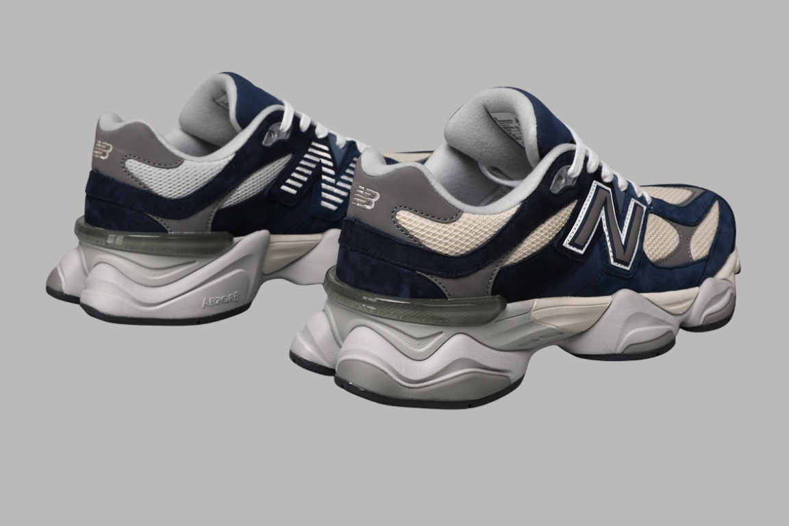 9060 Natural Indigo Sneakers