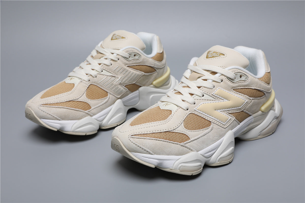 9060 Off-White / Yellow Sneakers