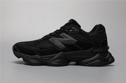 9060 Full Black Edition Sneakers