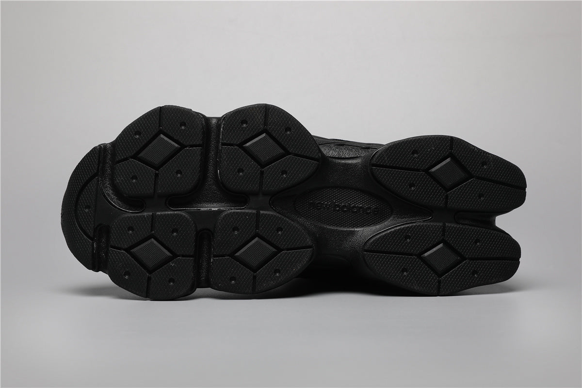 9060 Full Black Edition Sneakers
