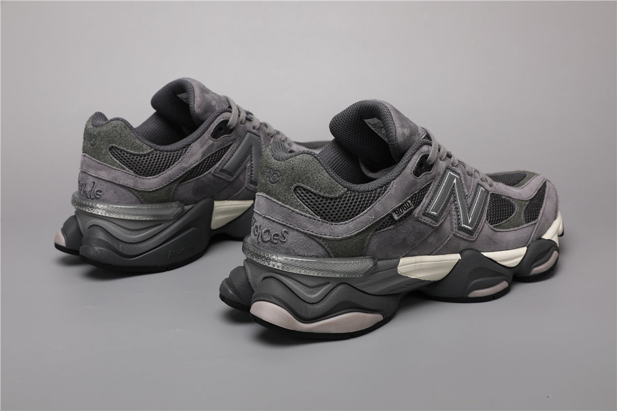 9060 Gray Black Sneakers