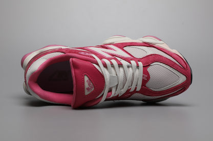9060 Rose / Red Sneakers