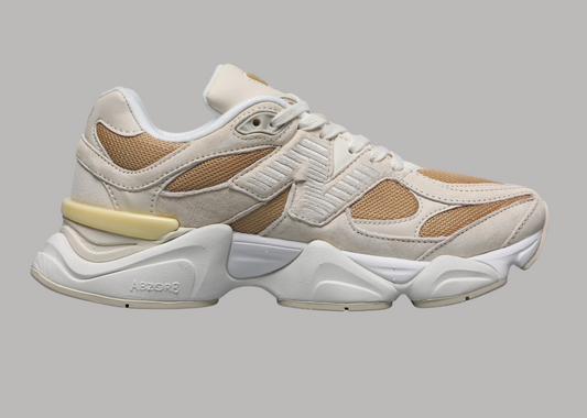 9060 Sea Salt Beige Sneakers