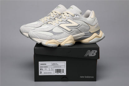9060 Grey / White Sneakers