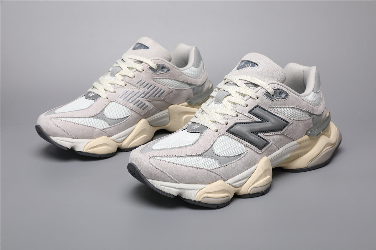 9060-6 Grey / White Sneakers