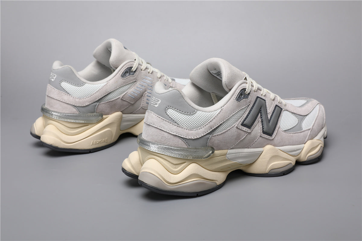 9060-6 Grey / White Sneakers
