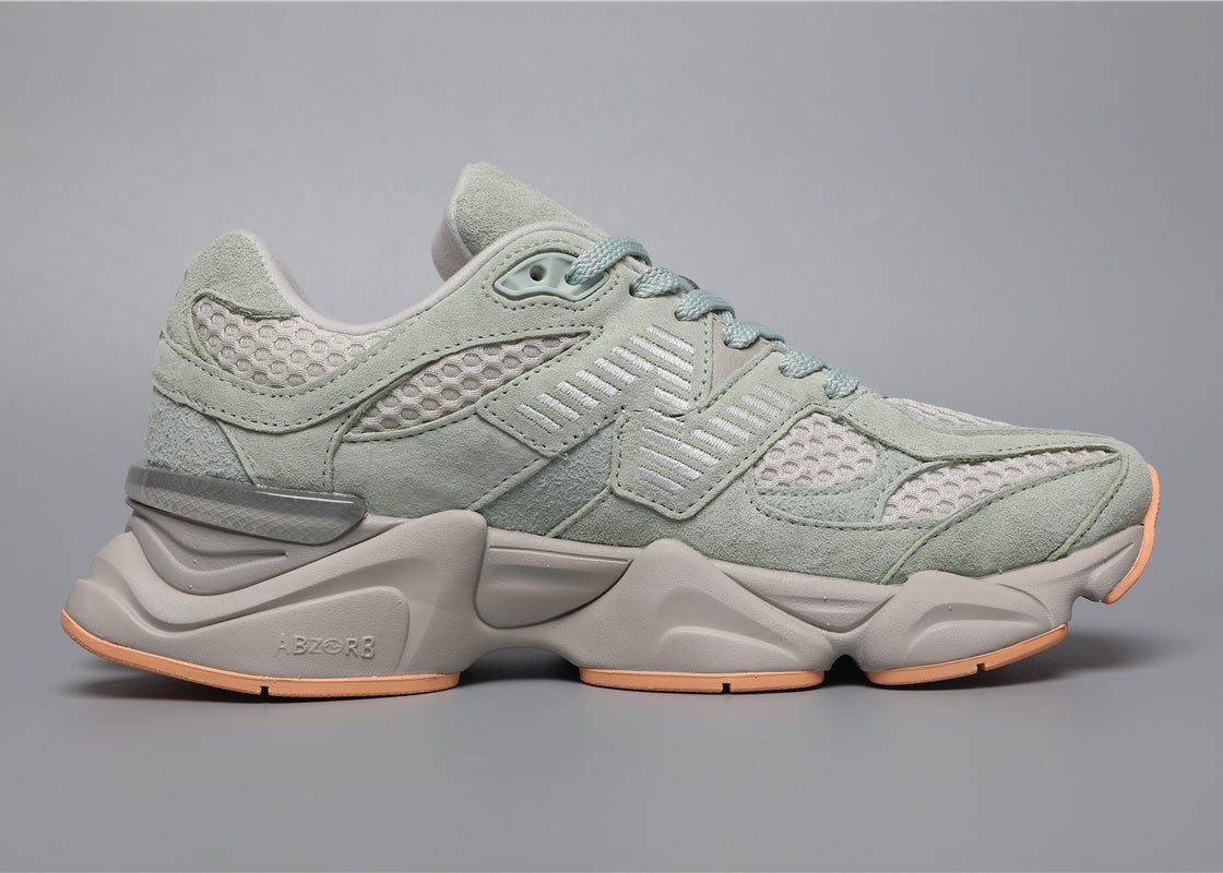 9060 Green Sneakers
