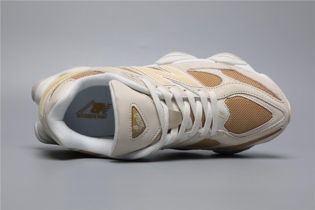 9060 Off-White / Yellow Sneakers