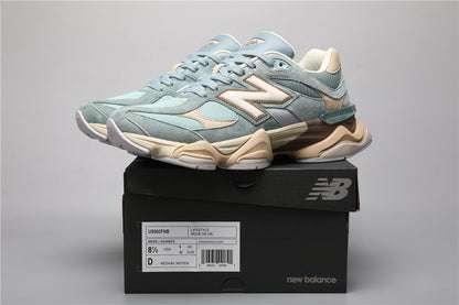 9060 Blue Haze Sneakers