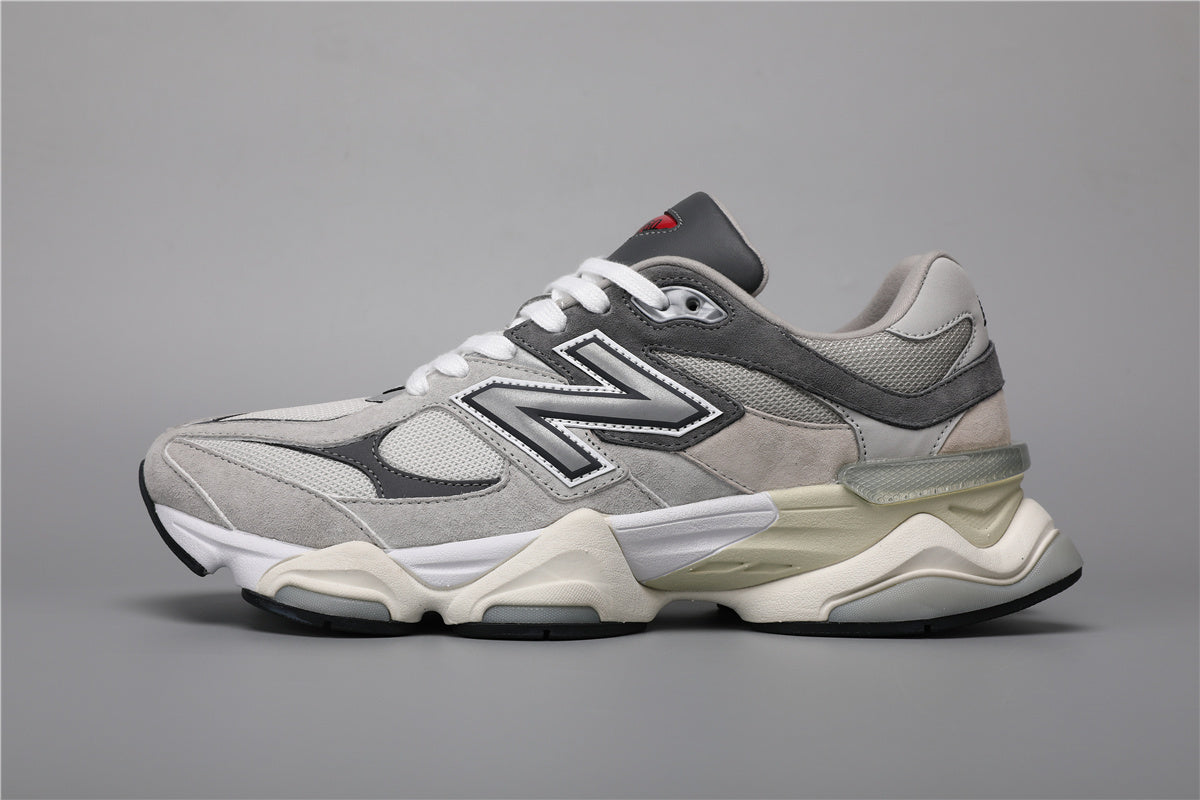 9060-1 Light Gray Sneakers