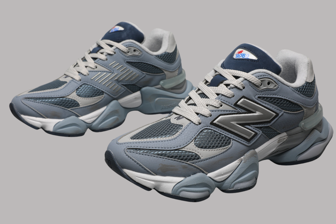 9060 Daze Blue Sneakers