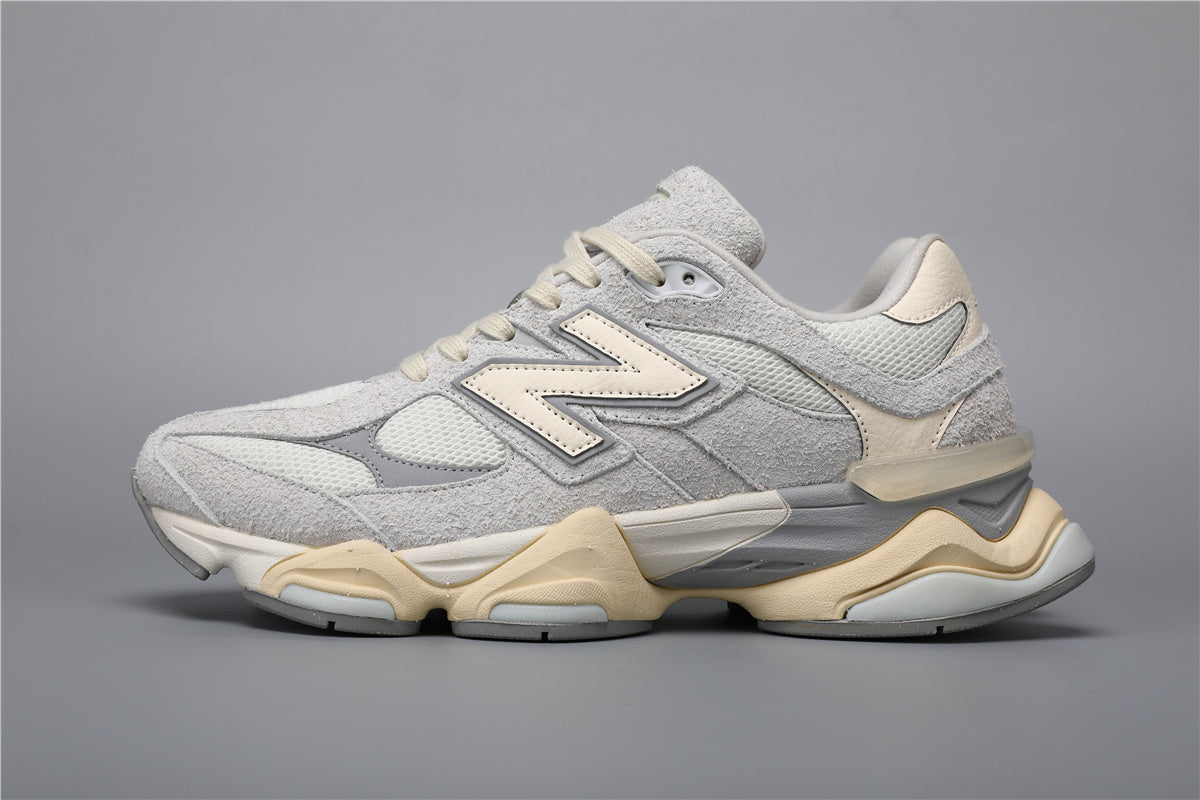 9060 Grey / White Sneakers