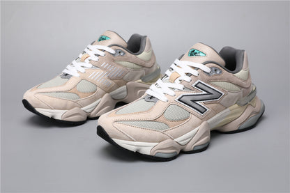 9060 Beige Sneakers