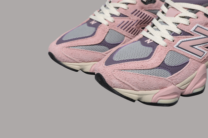 9060 Pink / Lavender Sneakers