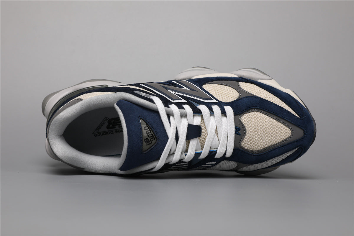9060 Light Blue Sneakers