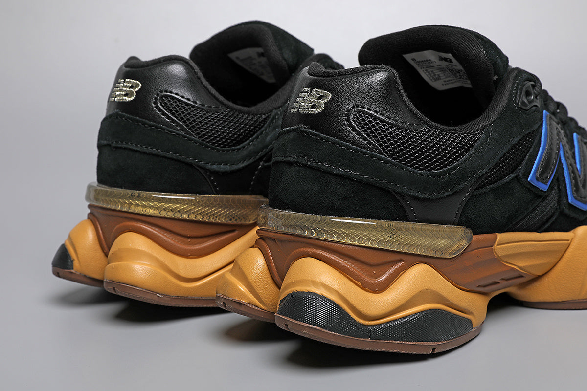 9060 Black / Yellow Sneakers