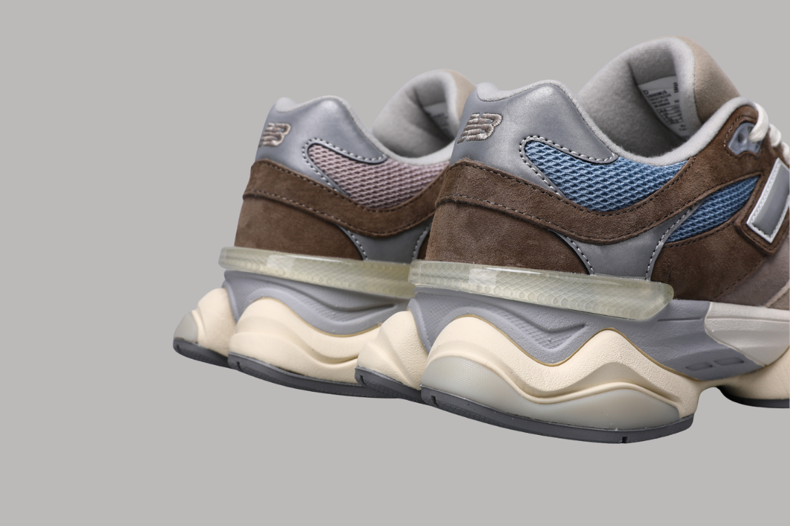 9060 Mushroom / Aluminium / Cyclone Sneakers