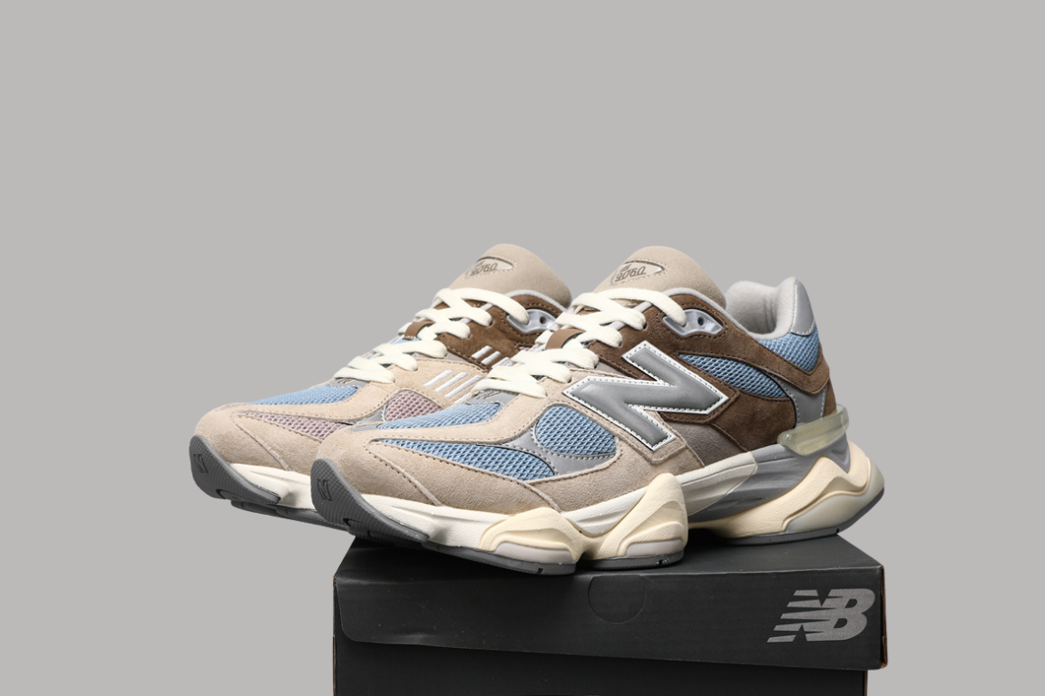 9060 Mushroom / Aluminium / Cyclone Sneakers