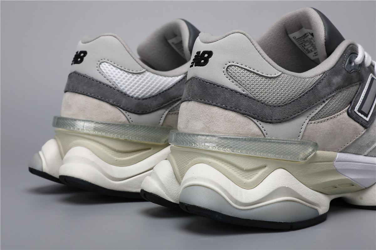 9060-1 Light Gray Sneakers