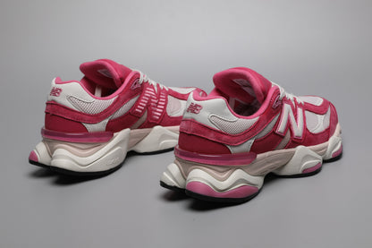 9060 Rose / Red Sneakers