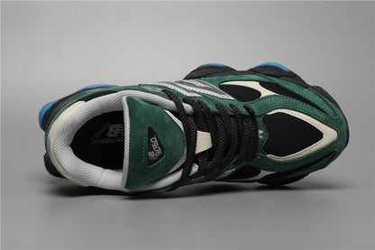 9060 Green / White Sneakers
