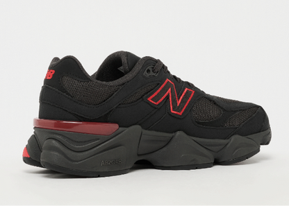 9060 (GS) Sneakers