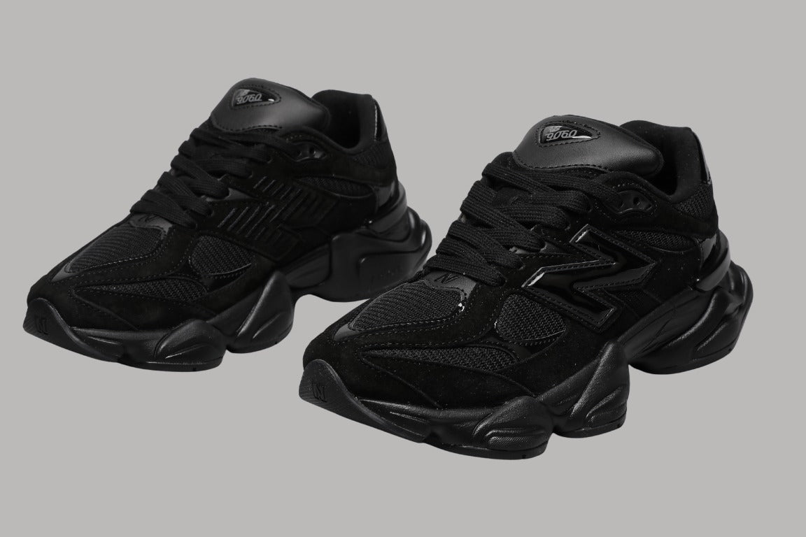 9060 Triple Black Sneakers