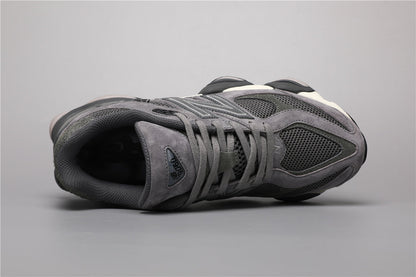 9060 Gray Black Sneakers