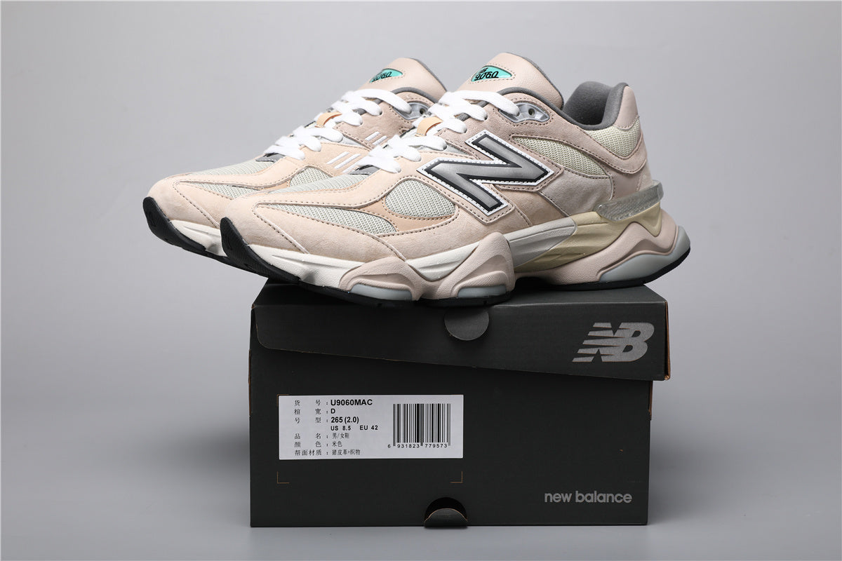 9060 Beige Sneakers