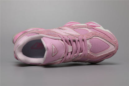 9060 Pink Sneakers