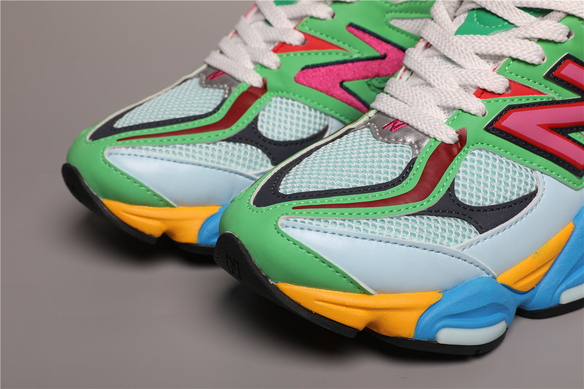 9060 White Green Sneakers