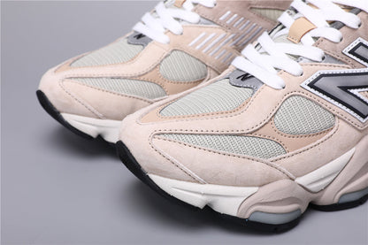 9060 Beige Sneakers
