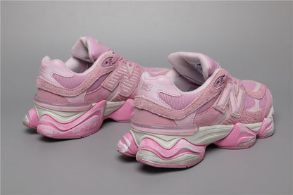 9060 Pink Sneakers