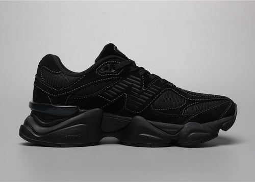 9060 Full Black Edition Sneakers