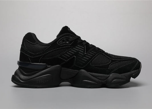 9060 Full Black Edition Sneakers
