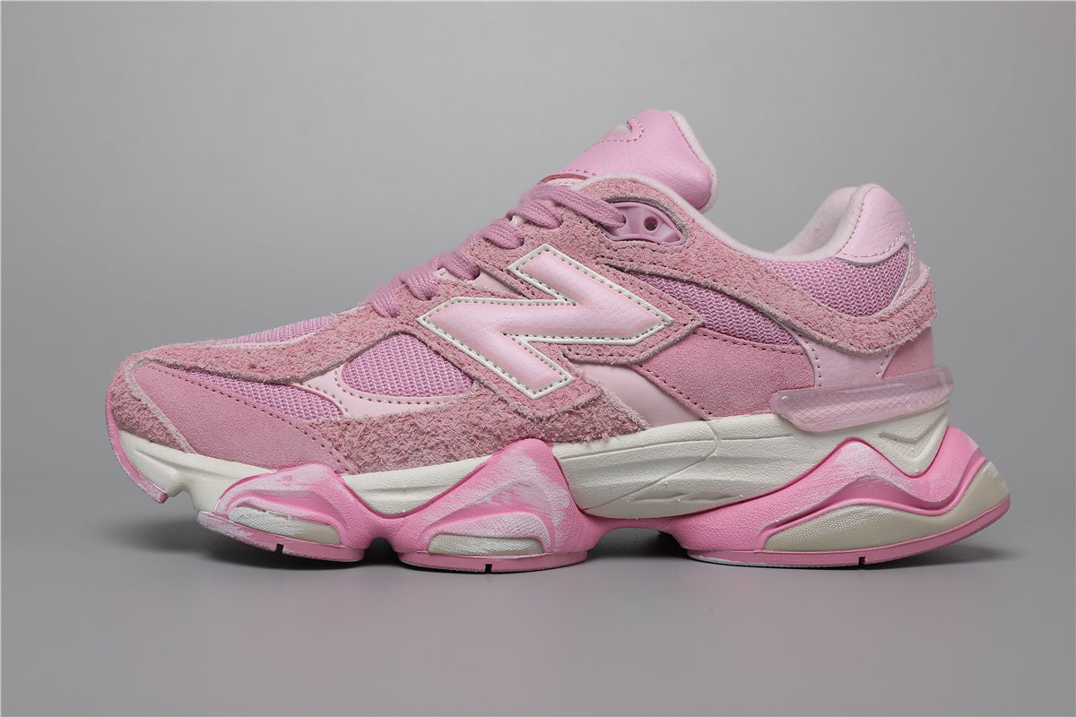 9060 Pink Sneakers