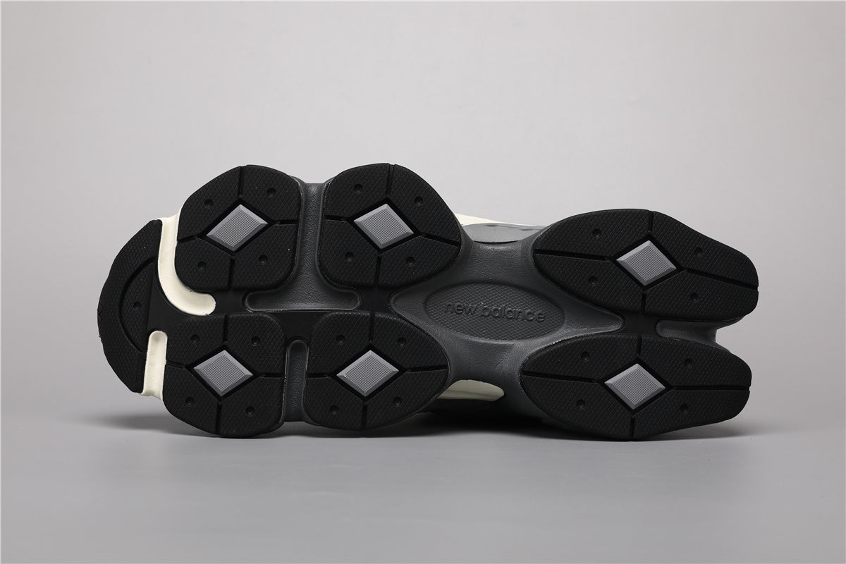 9060 Gray Black Sneakers