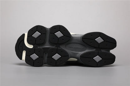 9060 Gray Black Sneakers